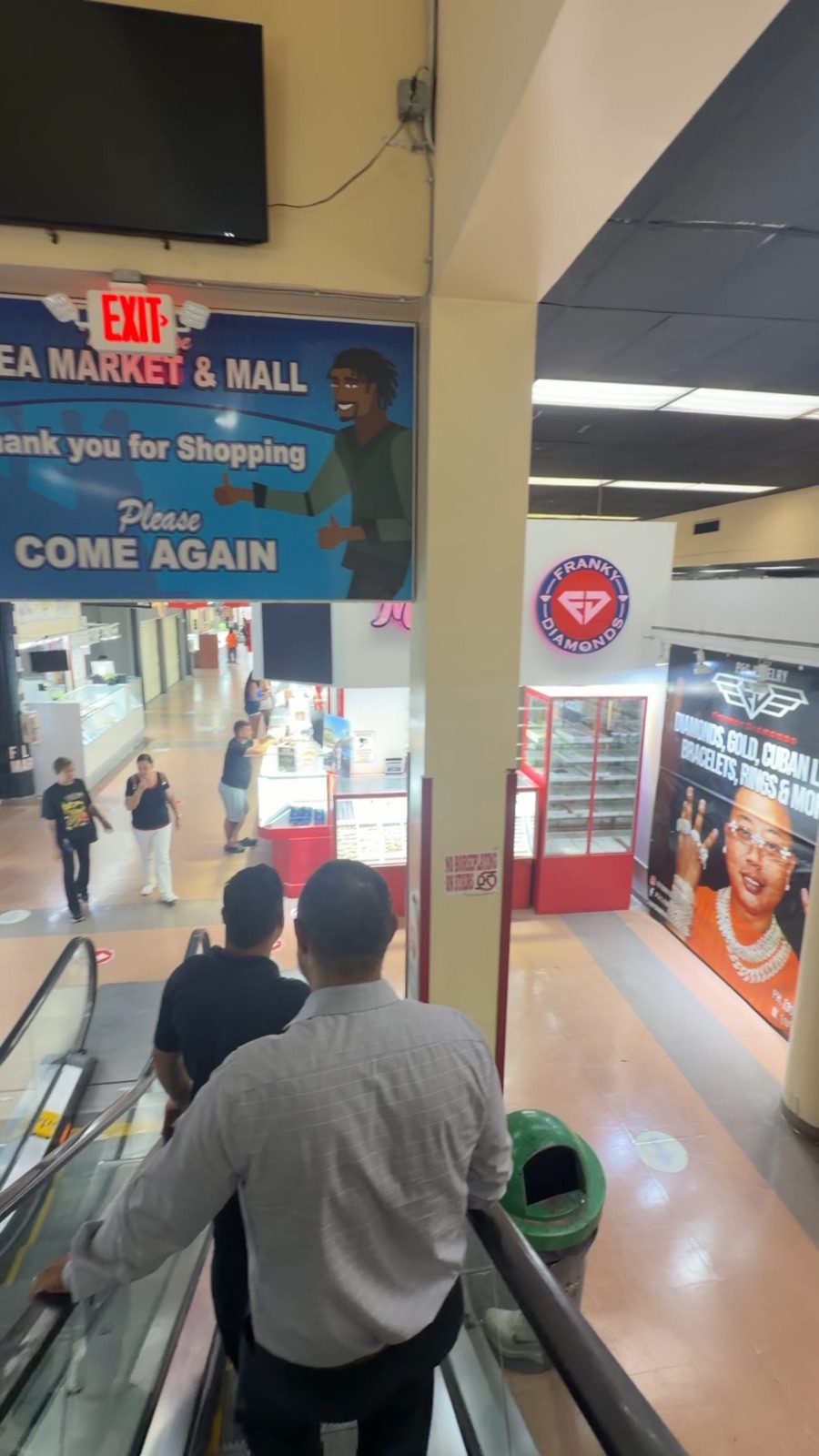 Escalator inside The Village at Northside